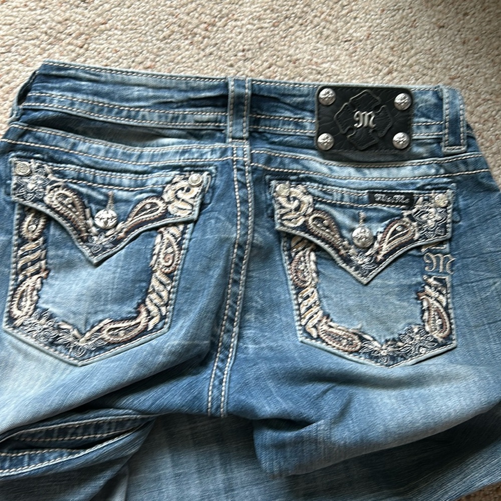 Miss me jeans. Low rise. Boot cut